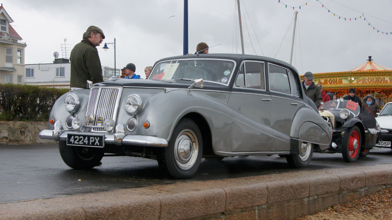Illustration for article titled The Last Cars Of Traditional British Car Companies